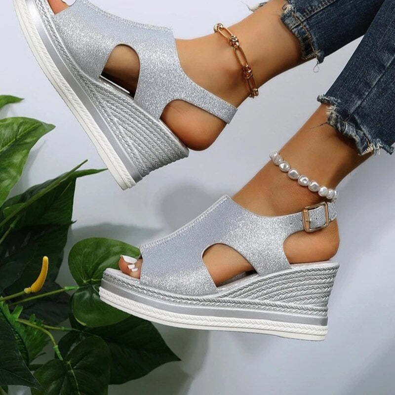 Maeve – Easygoing Wedge Sandals