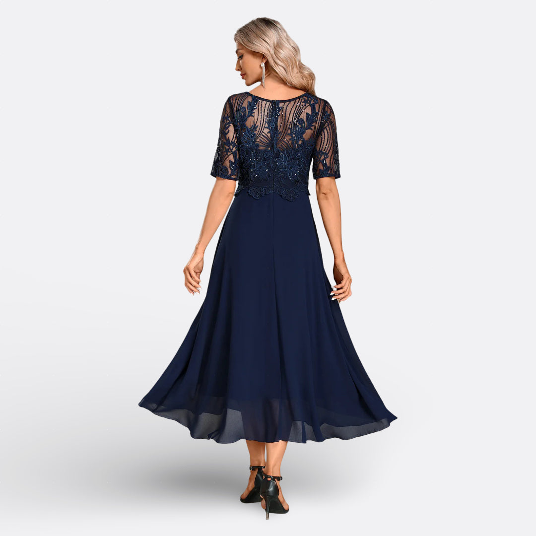 Mariana - Chic Short Sleeve Lace Dress