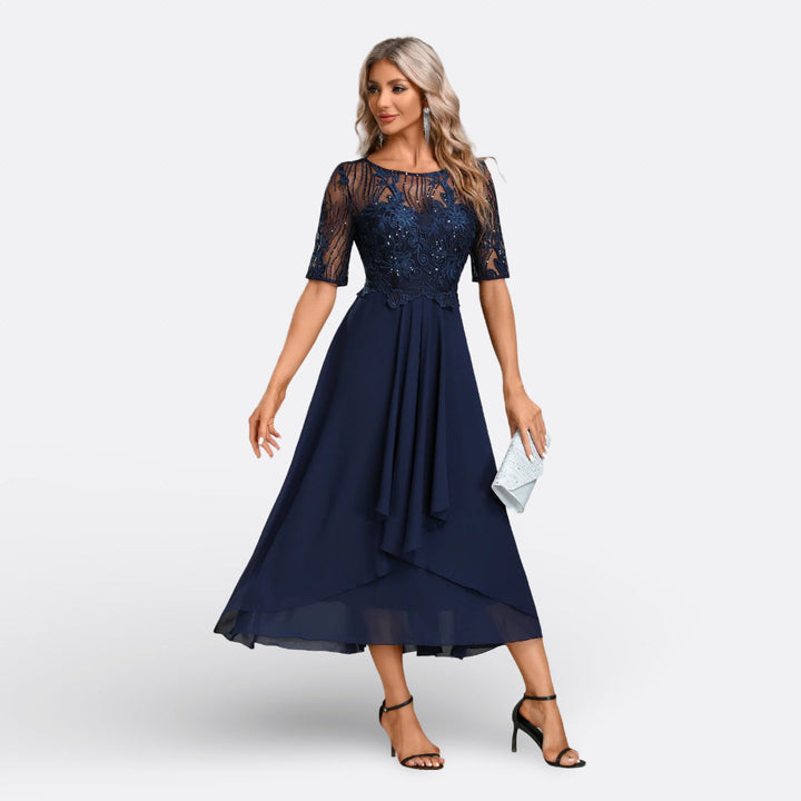 Mariana - Chic Short Sleeve Lace Dress