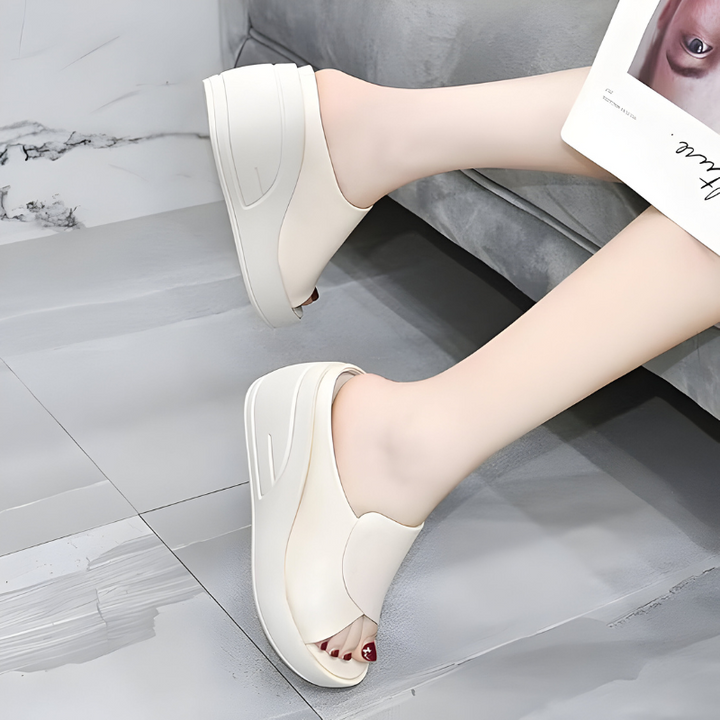 Xanthe – Comfortable Orthopedic Sandals