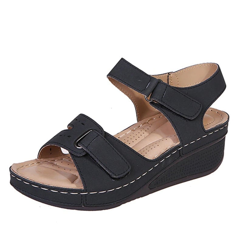 Helene Women's Relaxed Fit Sandals