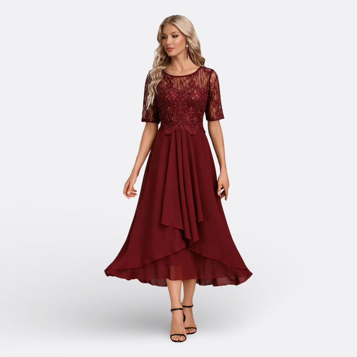 Mariana - Chic Short Sleeve Lace Dress