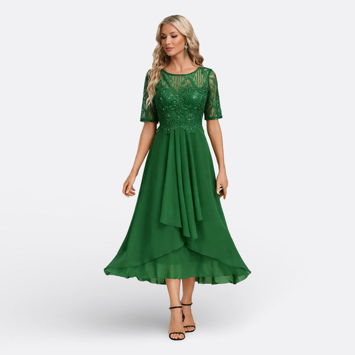 Mariana - Chic Short Sleeve Lace Dress