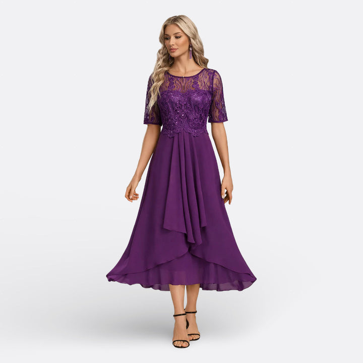 Mariana - Chic Short Sleeve Lace Dress