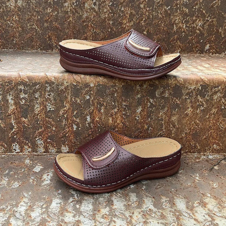 Joanna – Timeless Urban Sandals