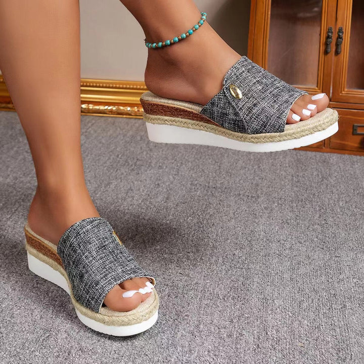 Talia – Comfort-Focused Ergonomic Sandals