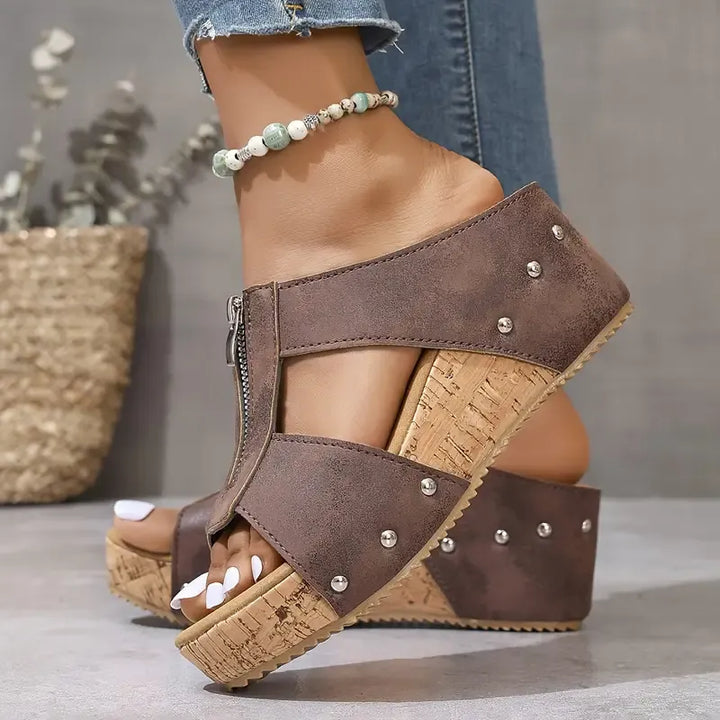 Gigi - Chic Wedge Sandals