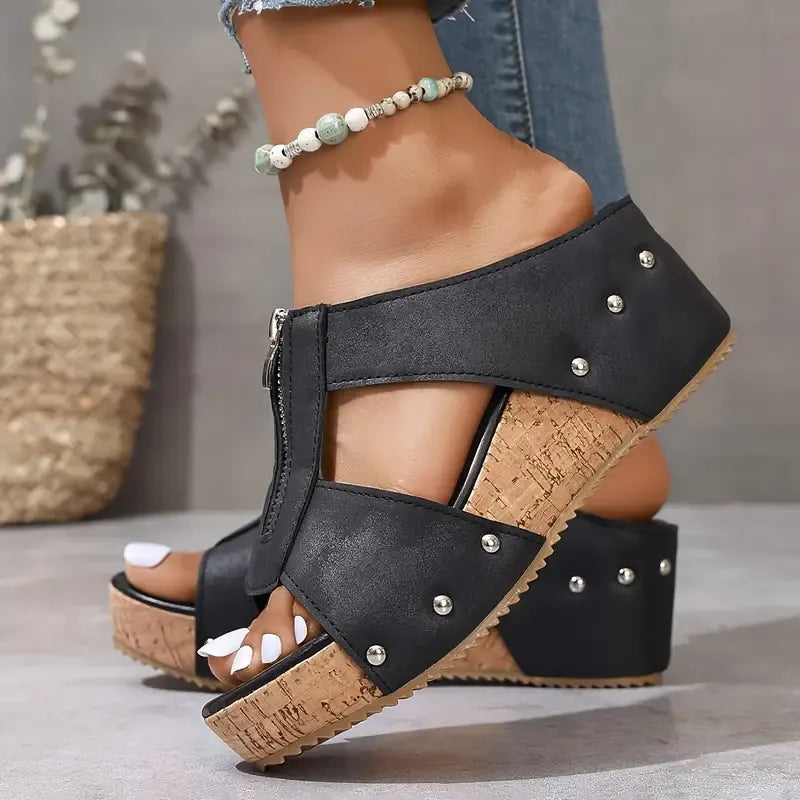 Gigi - Chic Wedge Sandals