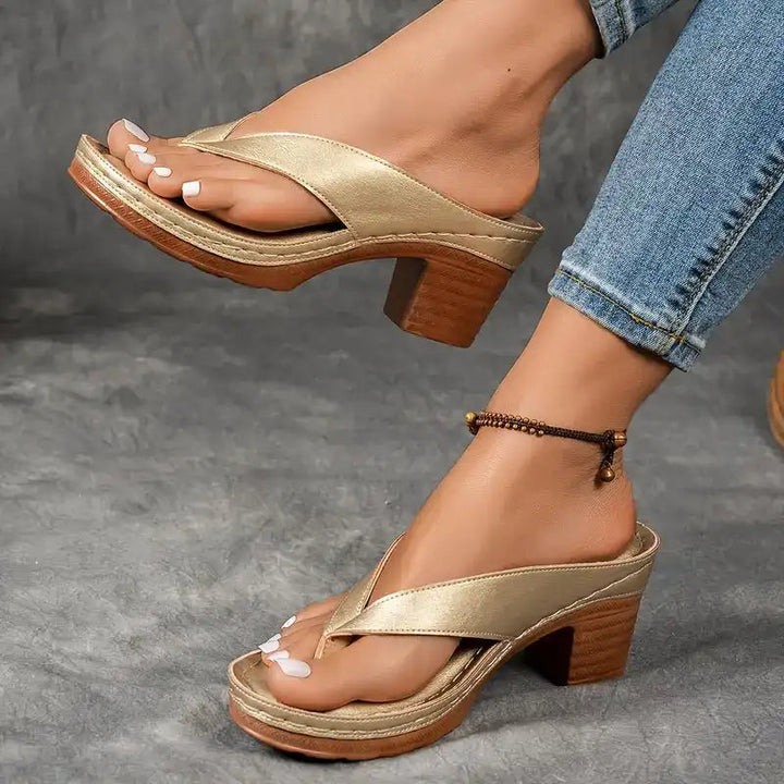 Yasmin - Chic and Comfortable Sandals